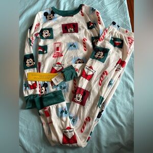 Christmas/Disney Minnie/Mickey Mouse Kids Pajama Set - White, Red and Green